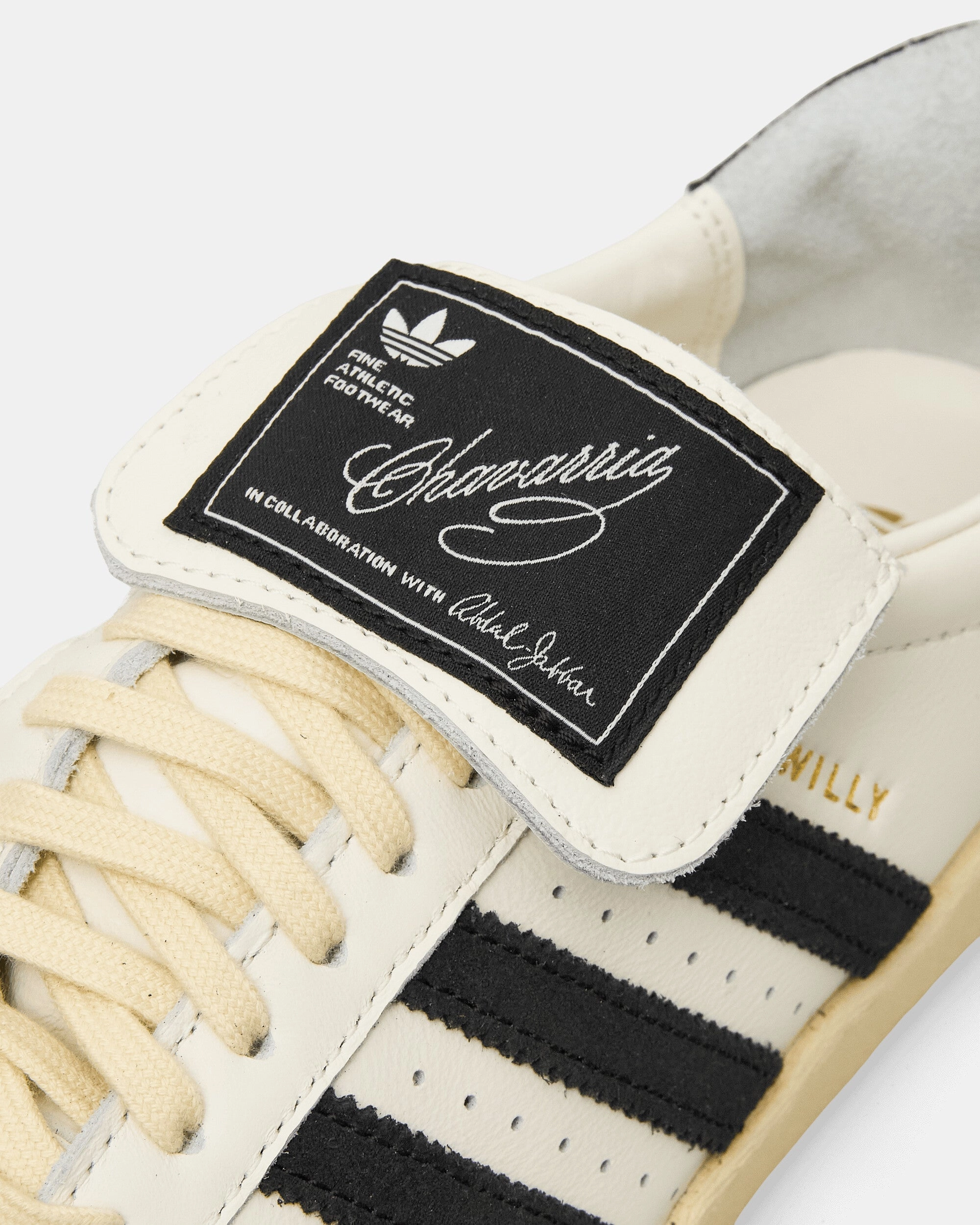 Willy Chavarria Jabbar Low Sneakers Off White / Core Black Comfort Sneakers