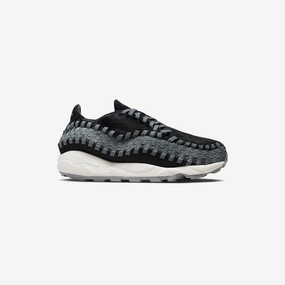 Wmns Air Footscape Woven Nike shoes blending performance and street flair