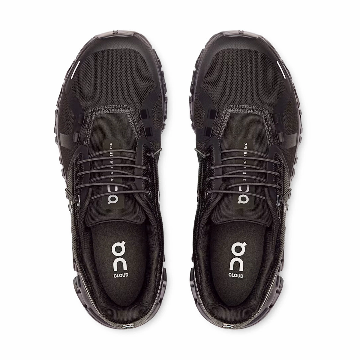 Wmns Cloud 6 'Black' On versatile athletic shoe designs