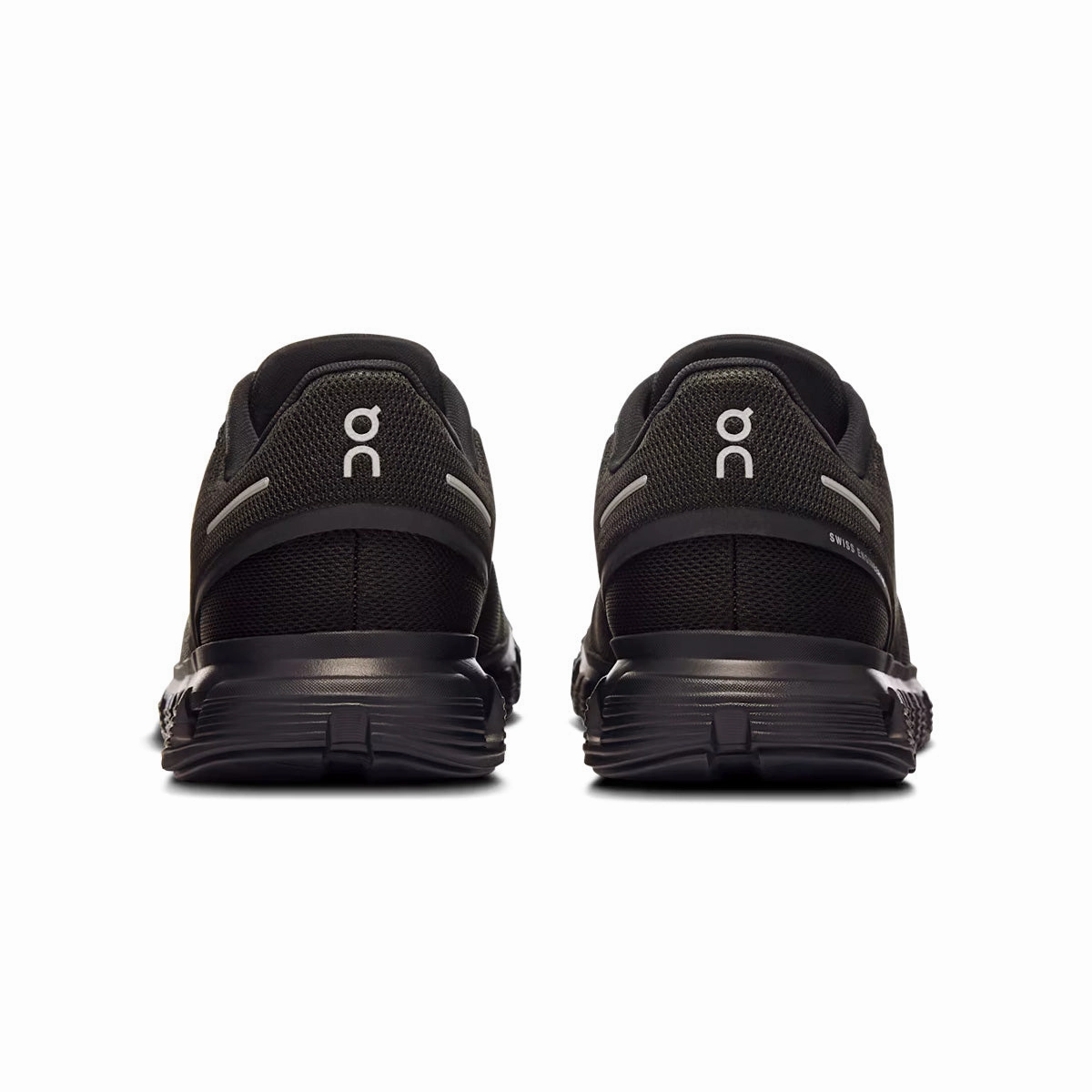 Wmns Cloud 6 'Black' On versatile athletic shoe designs