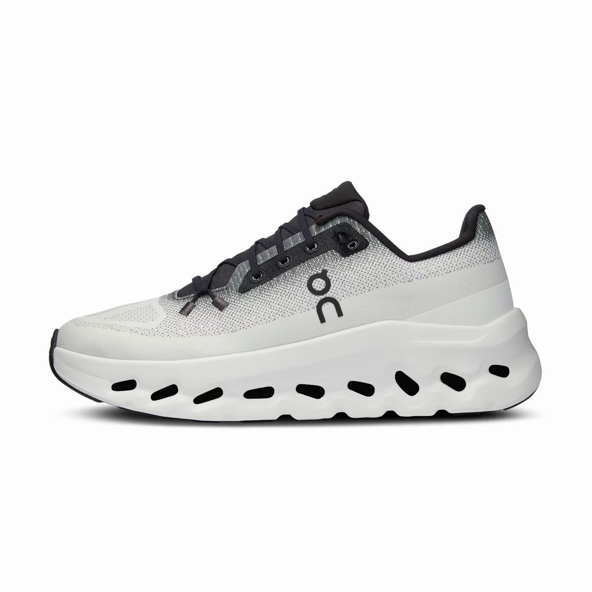Wmns Cloudtilt 'Black Ivory' On versatile athletic shoe designs