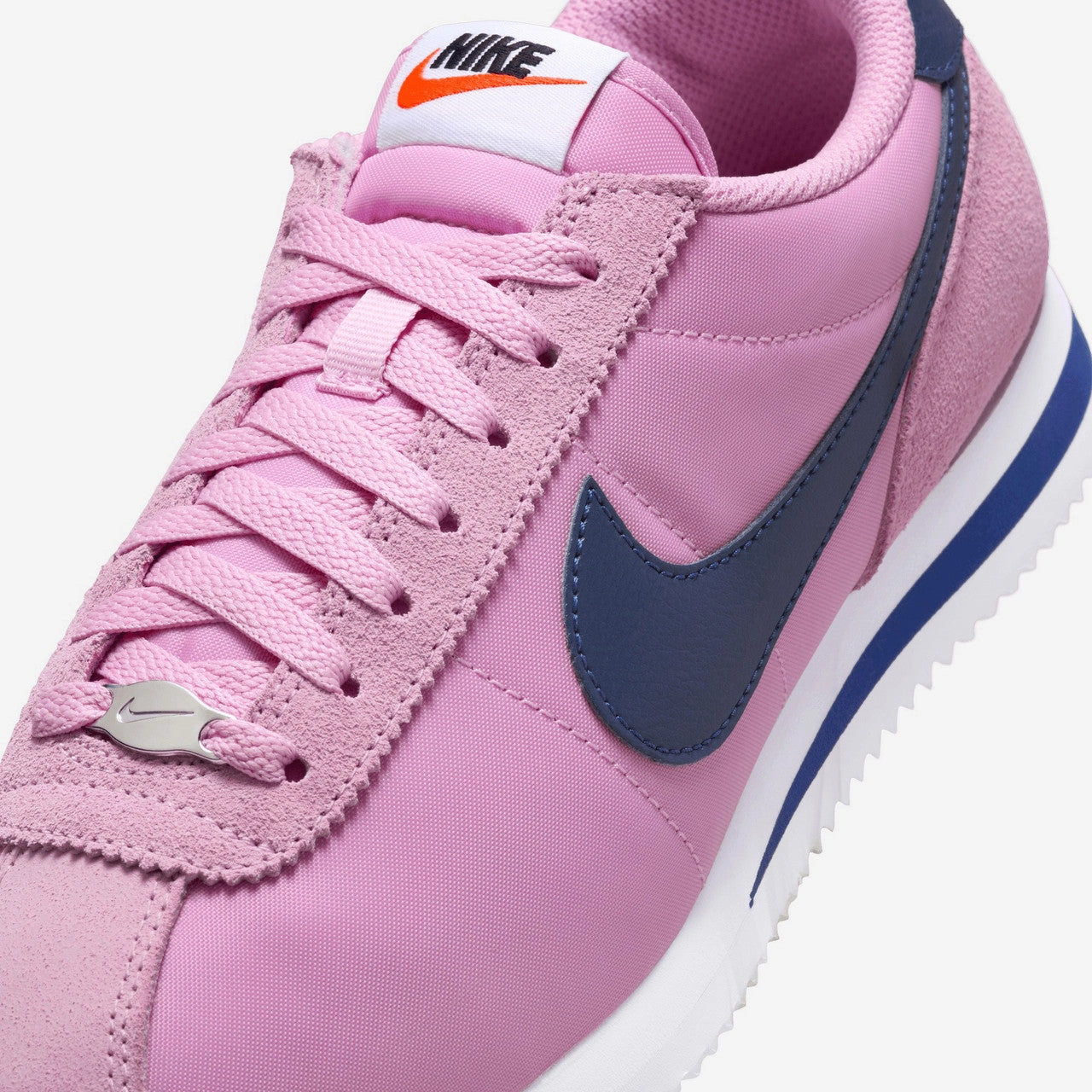 Wmns Cortez Nike casual lifestyle sneakers