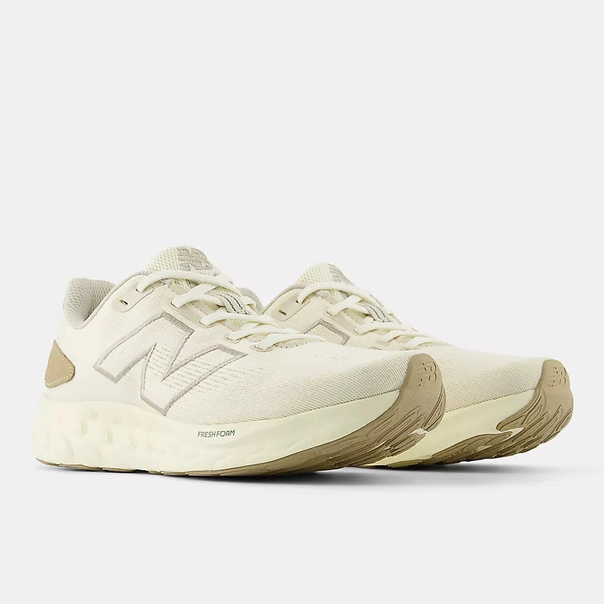Women's 680 V8 Updated Fit Sneakers