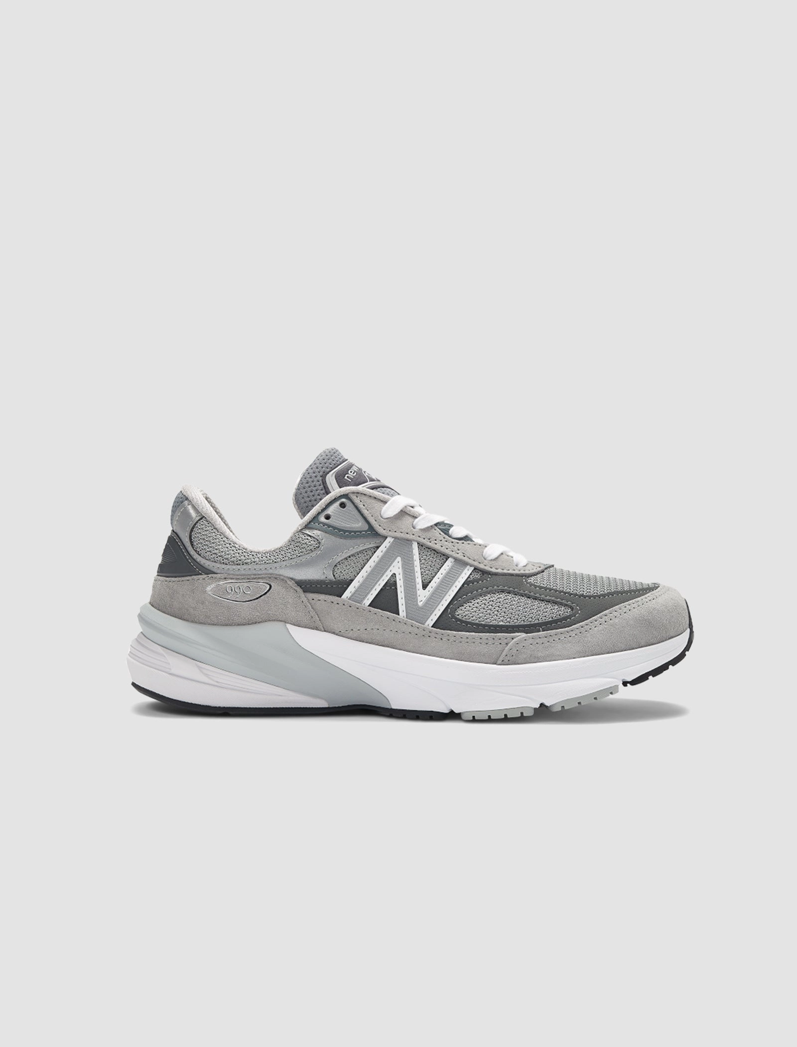 WOMEN'S 990 V6 MADE IN USA "GREY" new balance trending sneaker styles