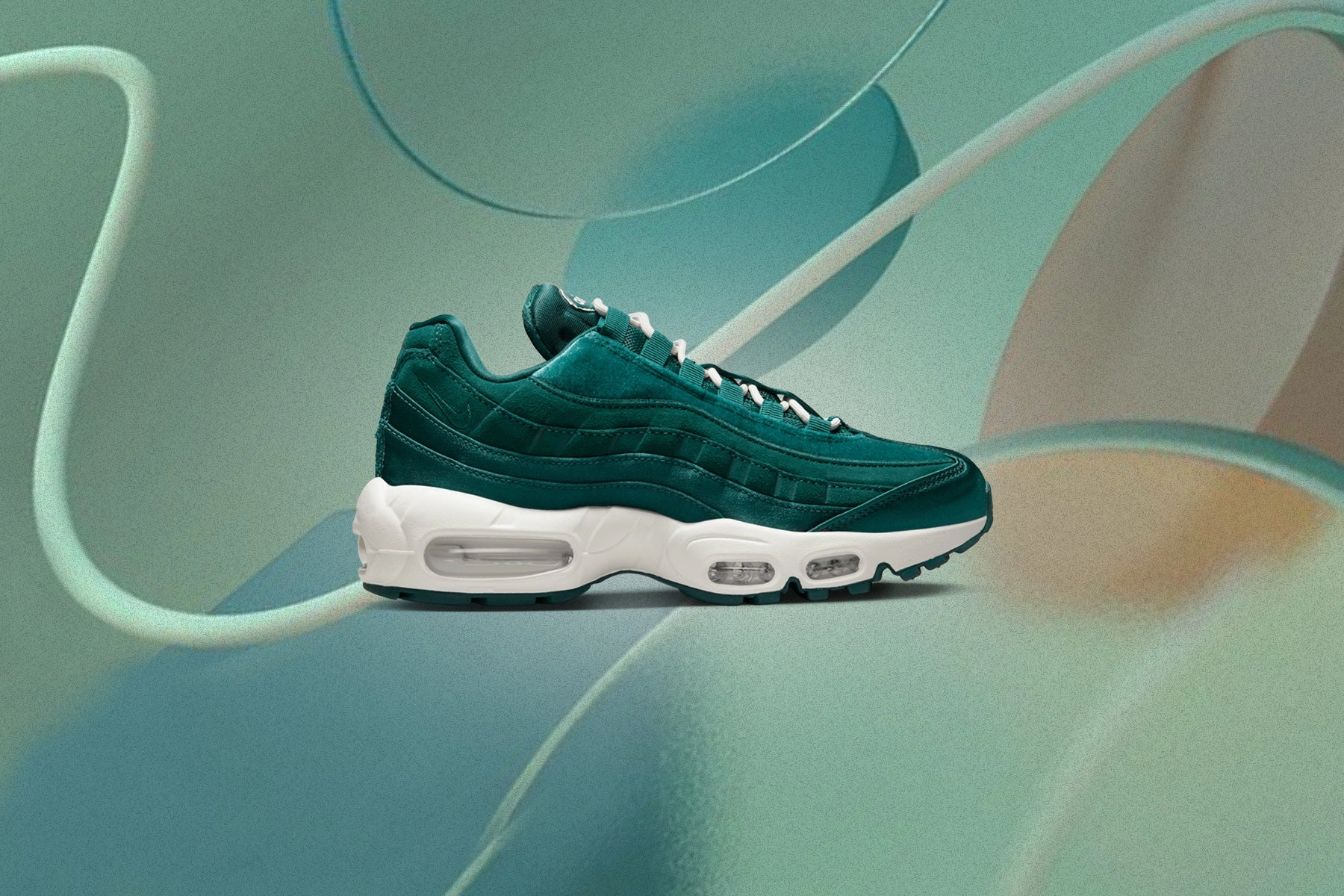 Women's Air Max 95 Green Velvet - Dark Atomic Teal/Sail Nike trainers with responsive foam