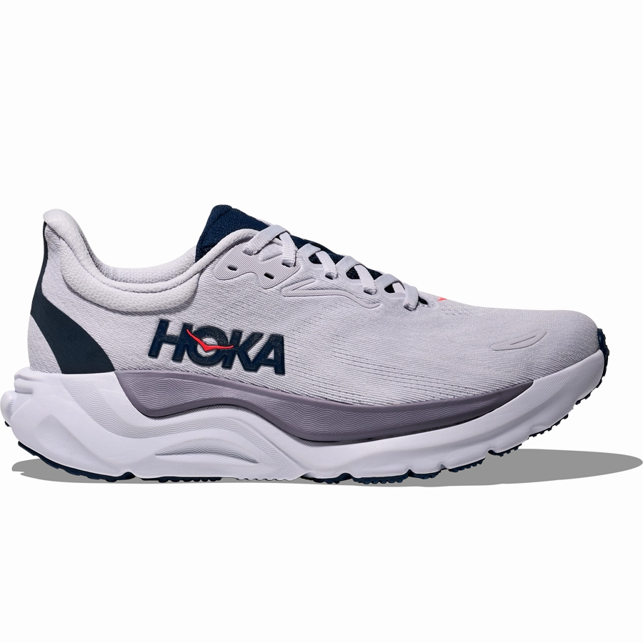 Women's Arahi 8 Designer casual sneakers