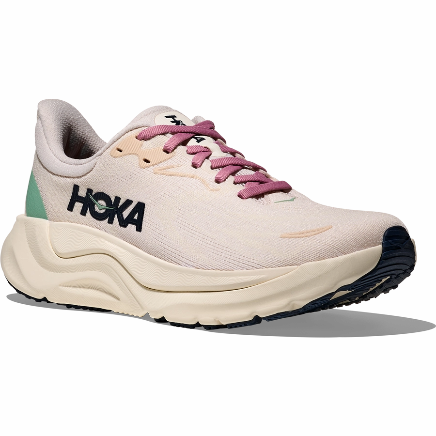 Women's Arahi 8 Designer casual sneakers