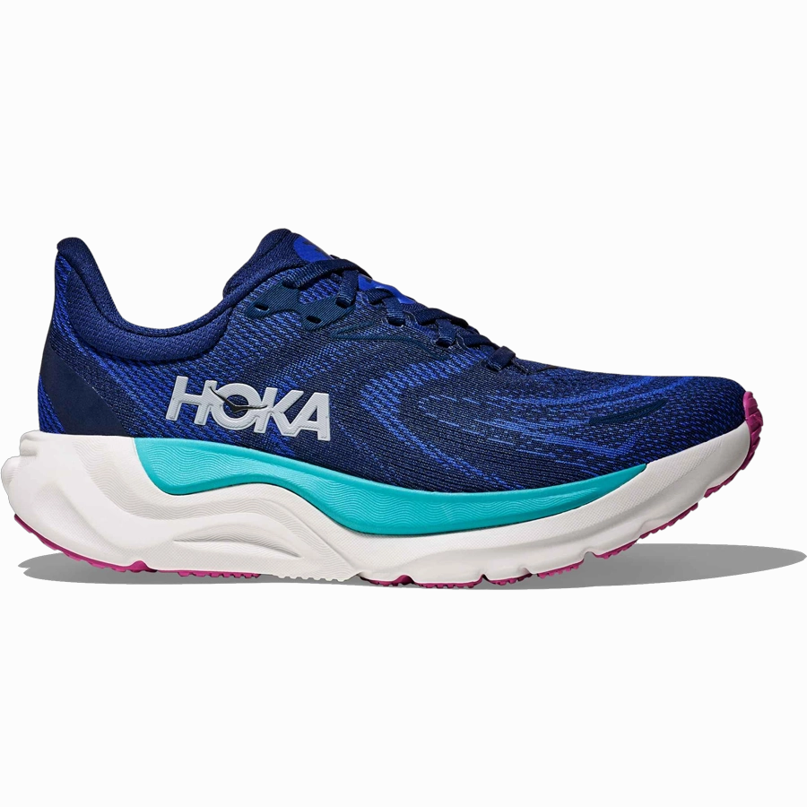 Women's Arahi 8 Designer casual sneakers