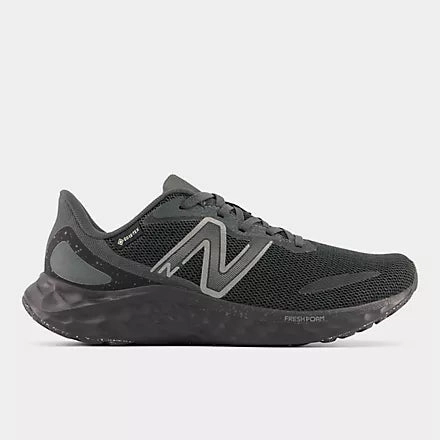 Women's Arishi V4 GTX New Balance shoe variations