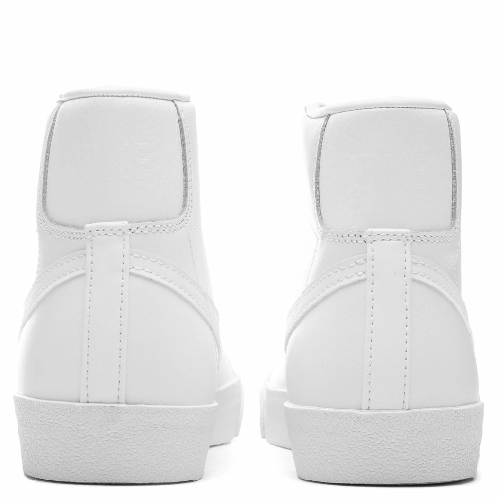 Women's Blazer Mid '77 Vintage - White/White/White Nike Retro Lifestyle Shoes