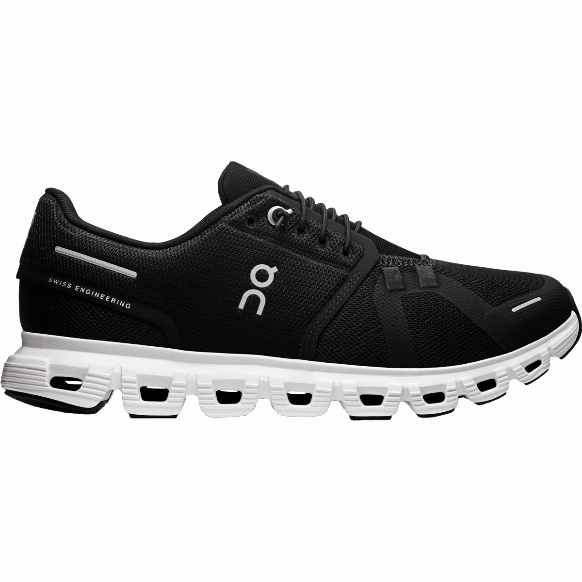 Women's Cloud 6 On breathable road shoes with sleek design