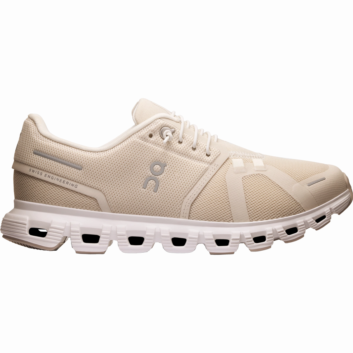 Women's Cloud 6 On versatile athletic shoe designs