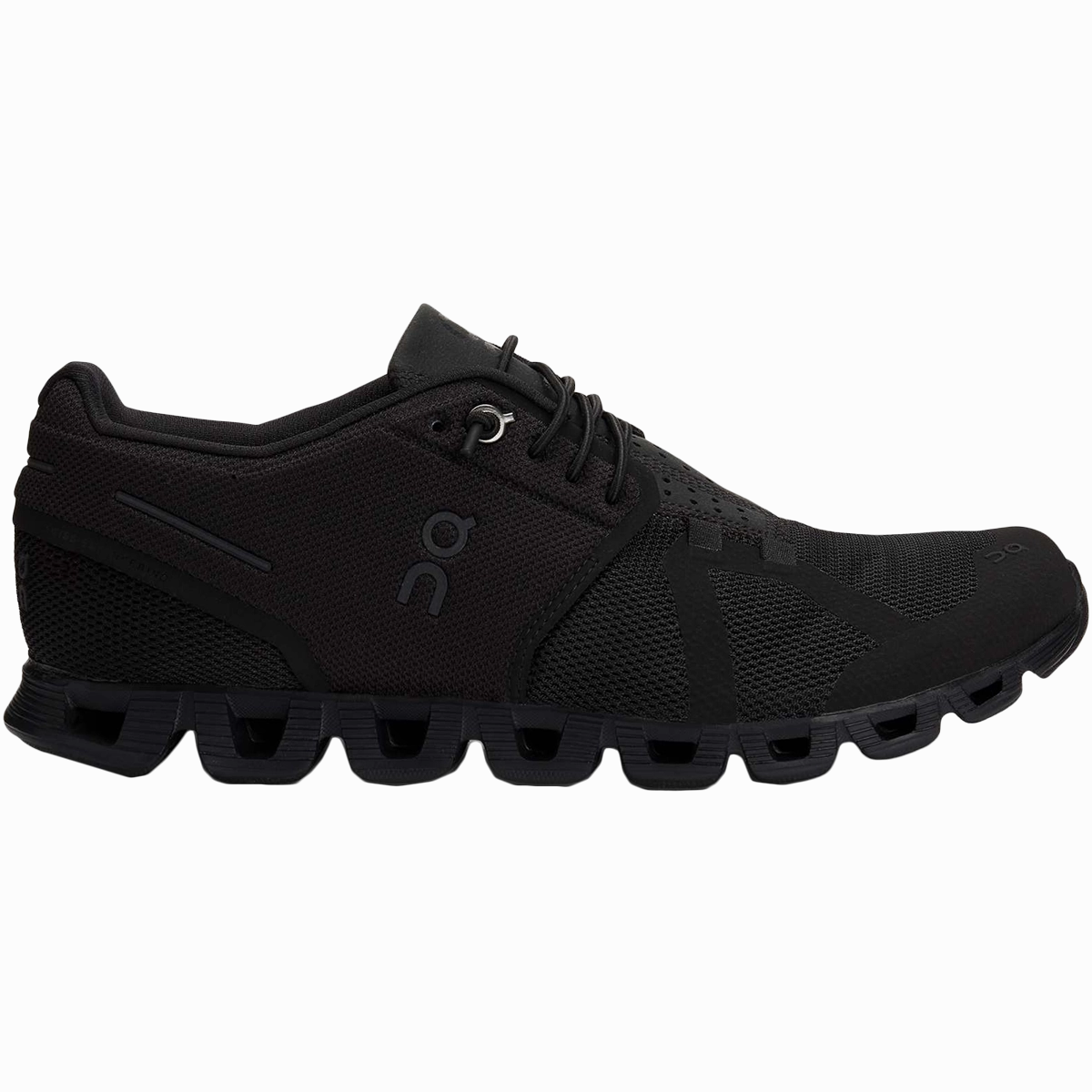Women's Cloud On versatile athletic shoe designs