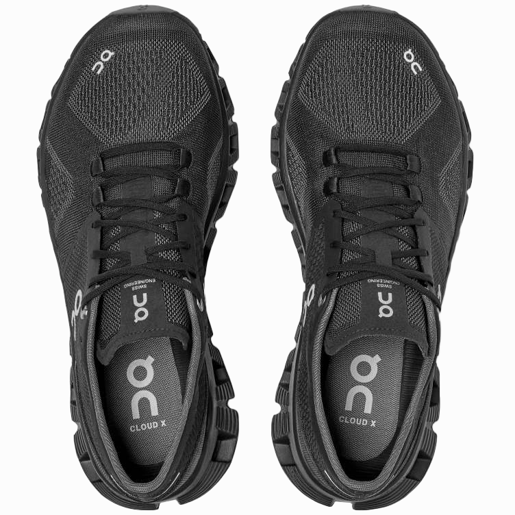 Women's Cloud X On versatile athletic shoe designs