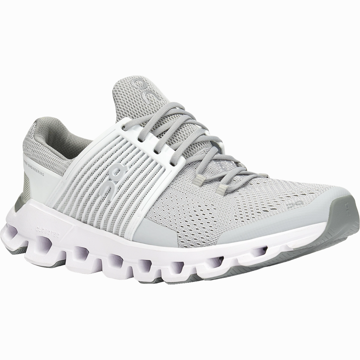 Women's Cloudswift On versatile athletic shoe designs