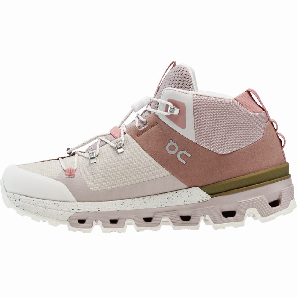 Women's Cloudtrax On versatile athletic shoe designs