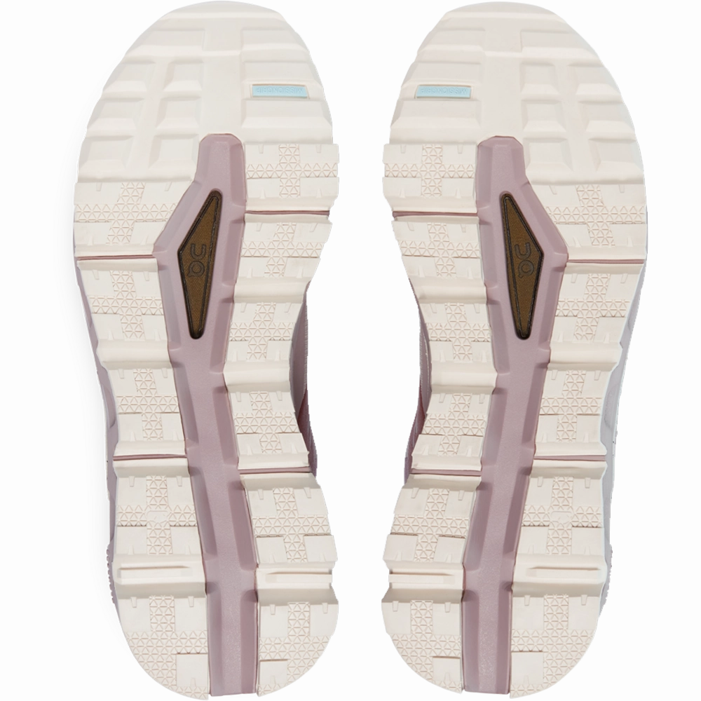 Women's Cloudtrax On versatile athletic shoe designs
