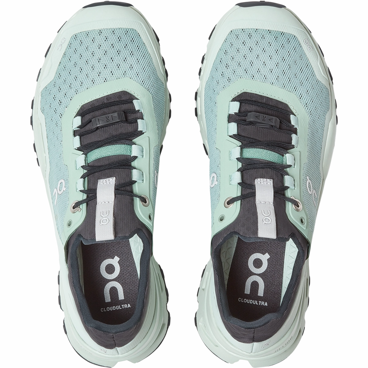 Women's Cloudultra On versatile athletic shoe designs