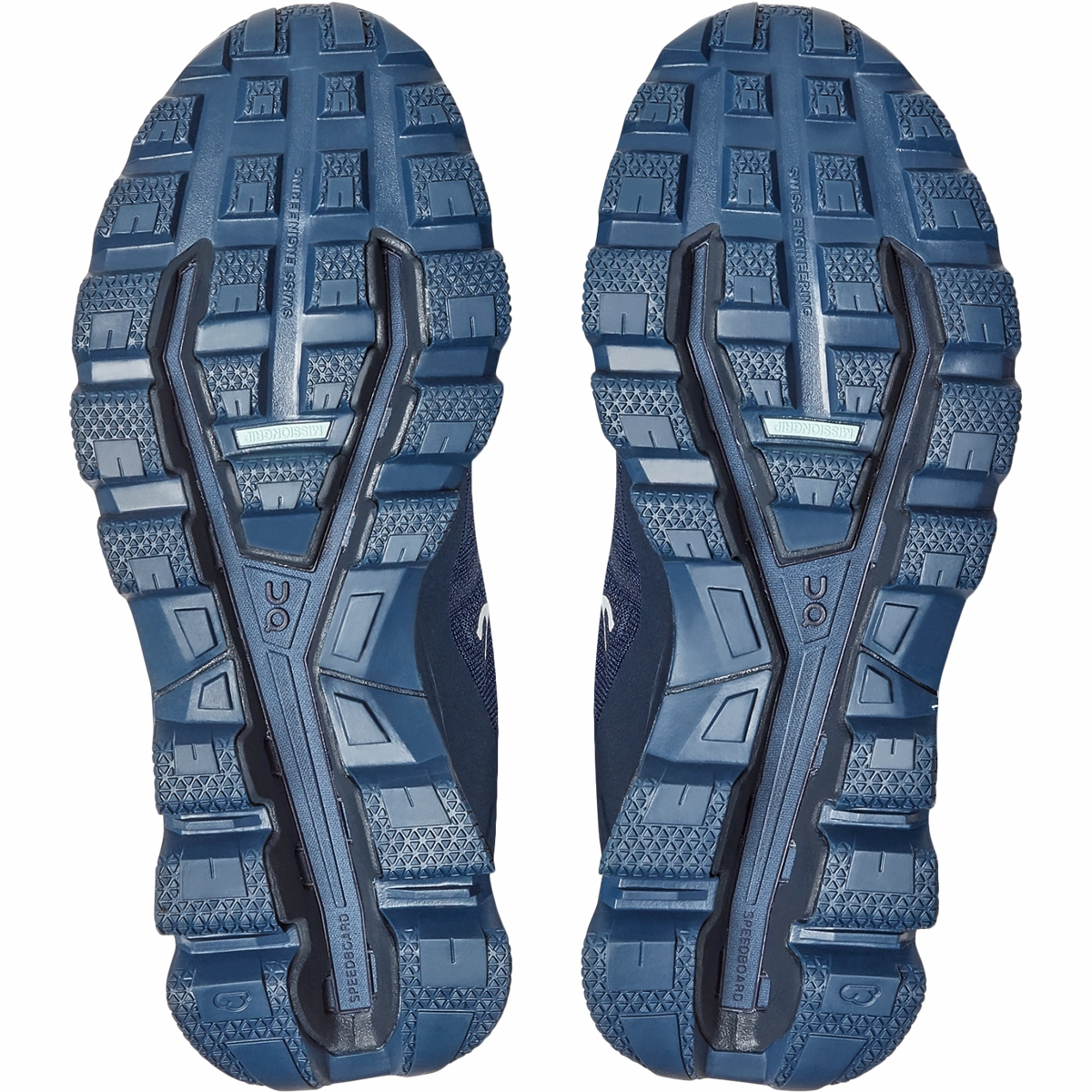 Women's Cloudventure On versatile athletic shoe designs