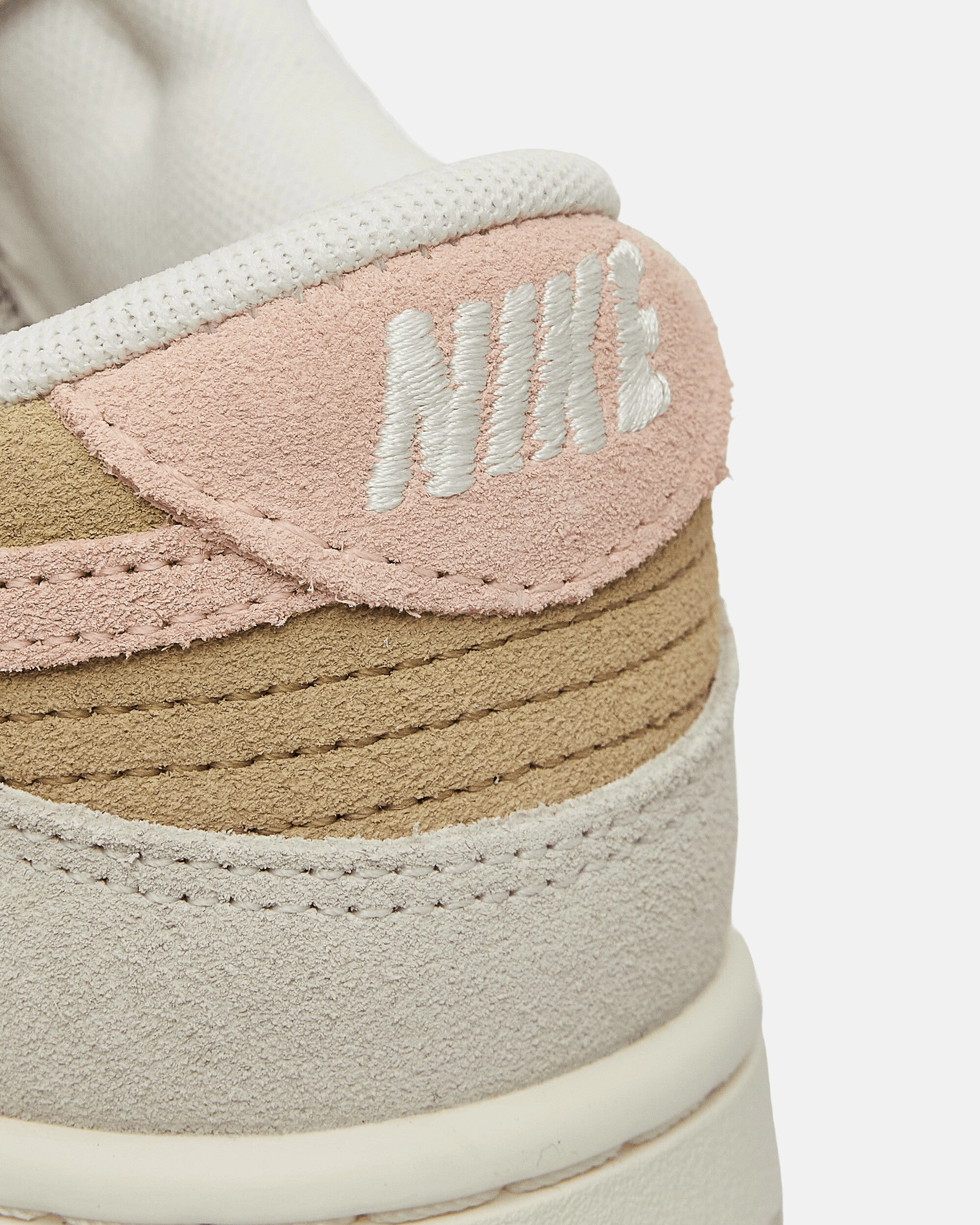 Women's Dunk Low Sneakers Phantom / Parachute Beige / Washed Coral Flexible Shoes