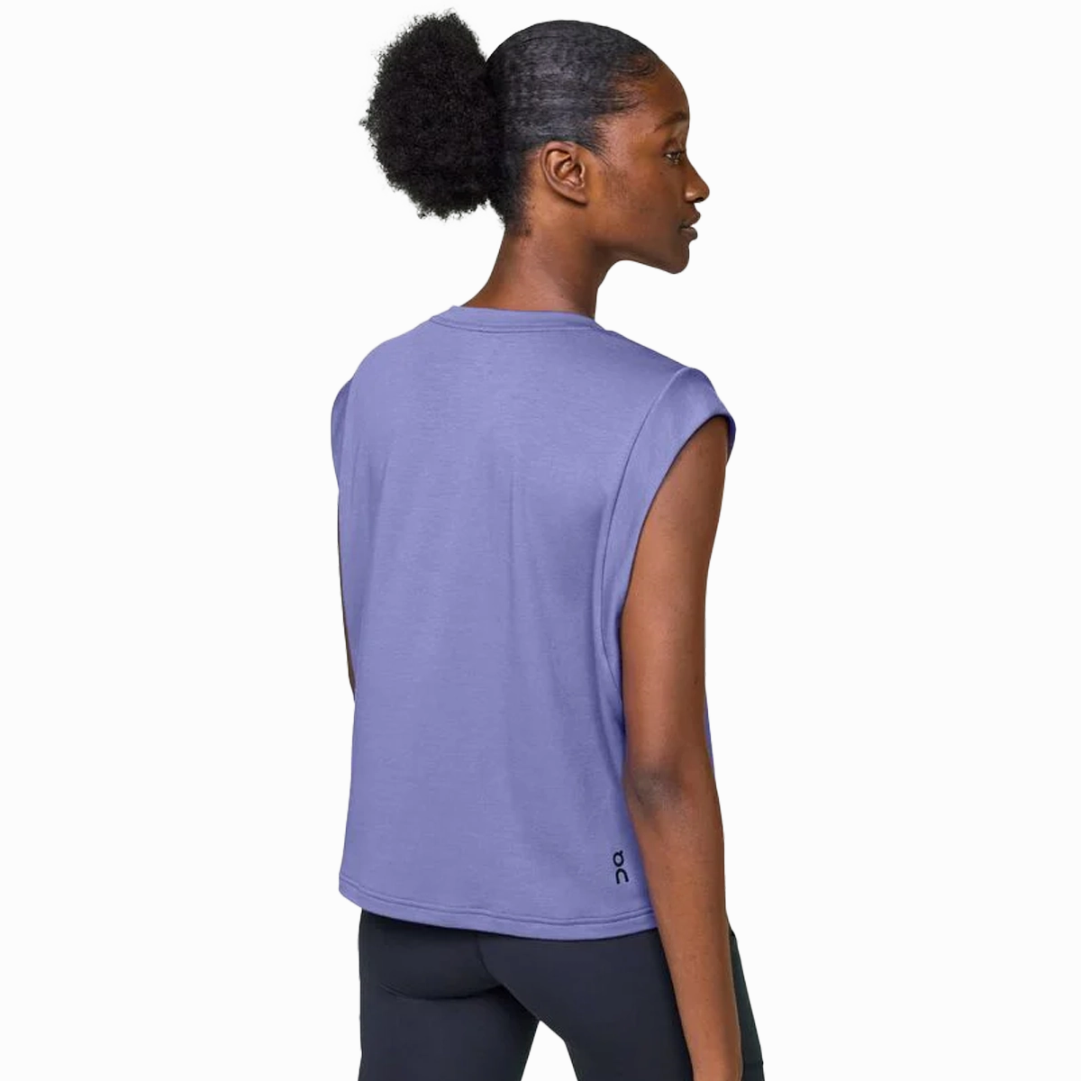 Women's Focus Crop On versatile athletic shoe designs