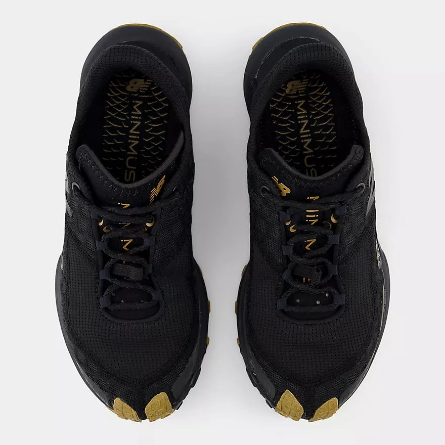 Women's Minimus Trail Updated Fit Sneakers
