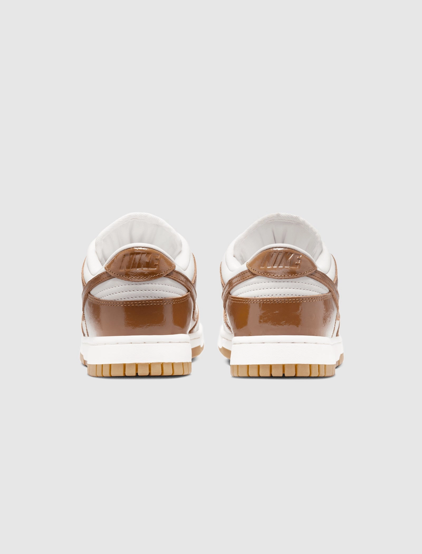WOMEN'S NIKE DUNK LOW LX "ALE BROWN OSTRICH" Nike sports sneakers