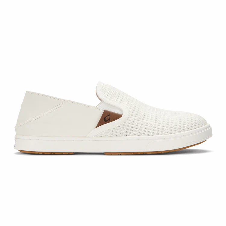 Women's Pehuea Olukai footwear designs