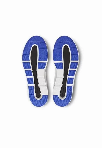 Women's The Roger Lightweight Outdoor Shoes
