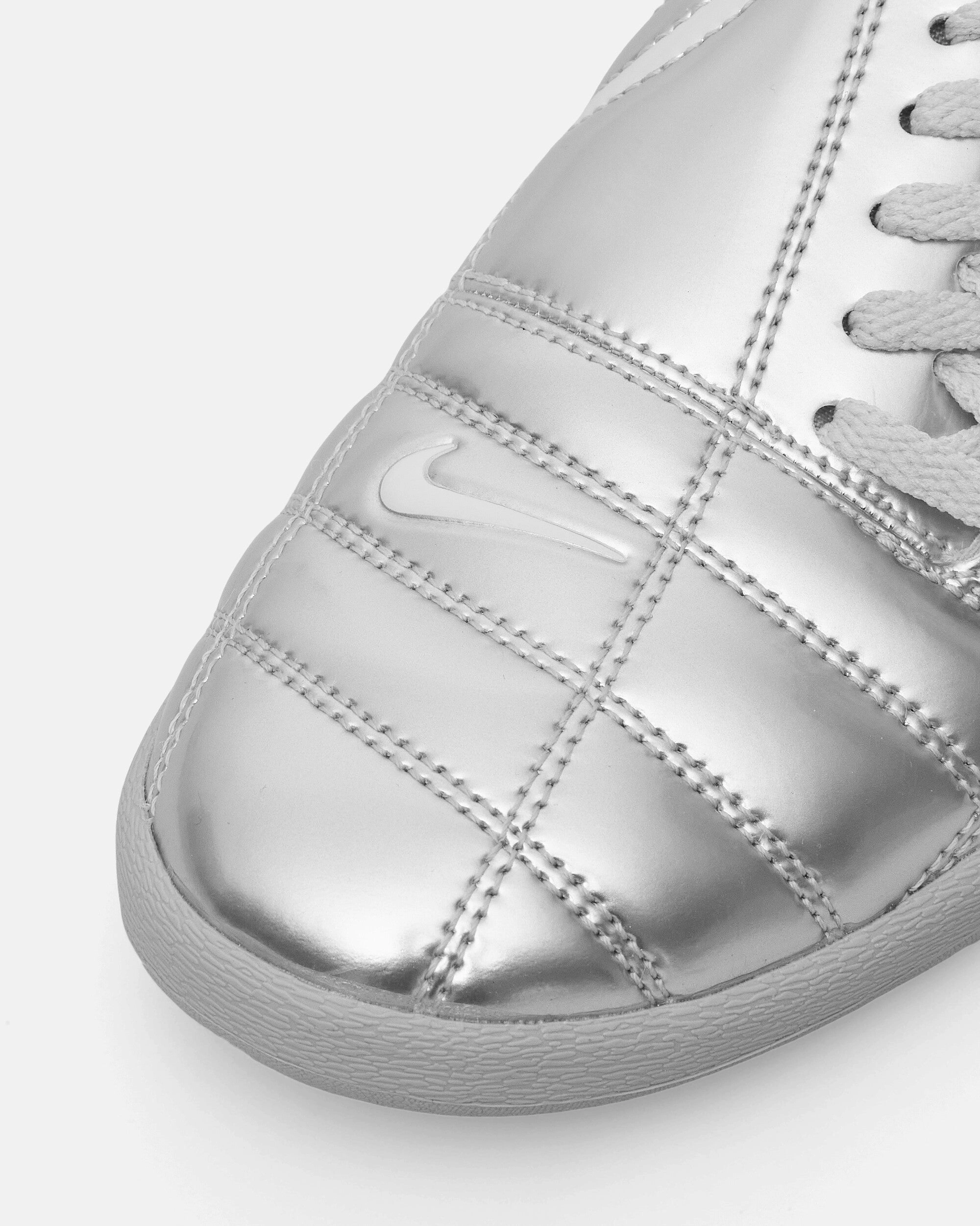 Women's Total 90 Sneakers Metallic Platinum / Photon Dust Flexible Shoes