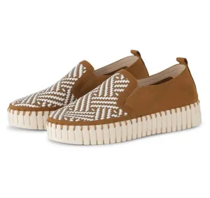 Women's 3876W Slip-On Shoes In Cashew