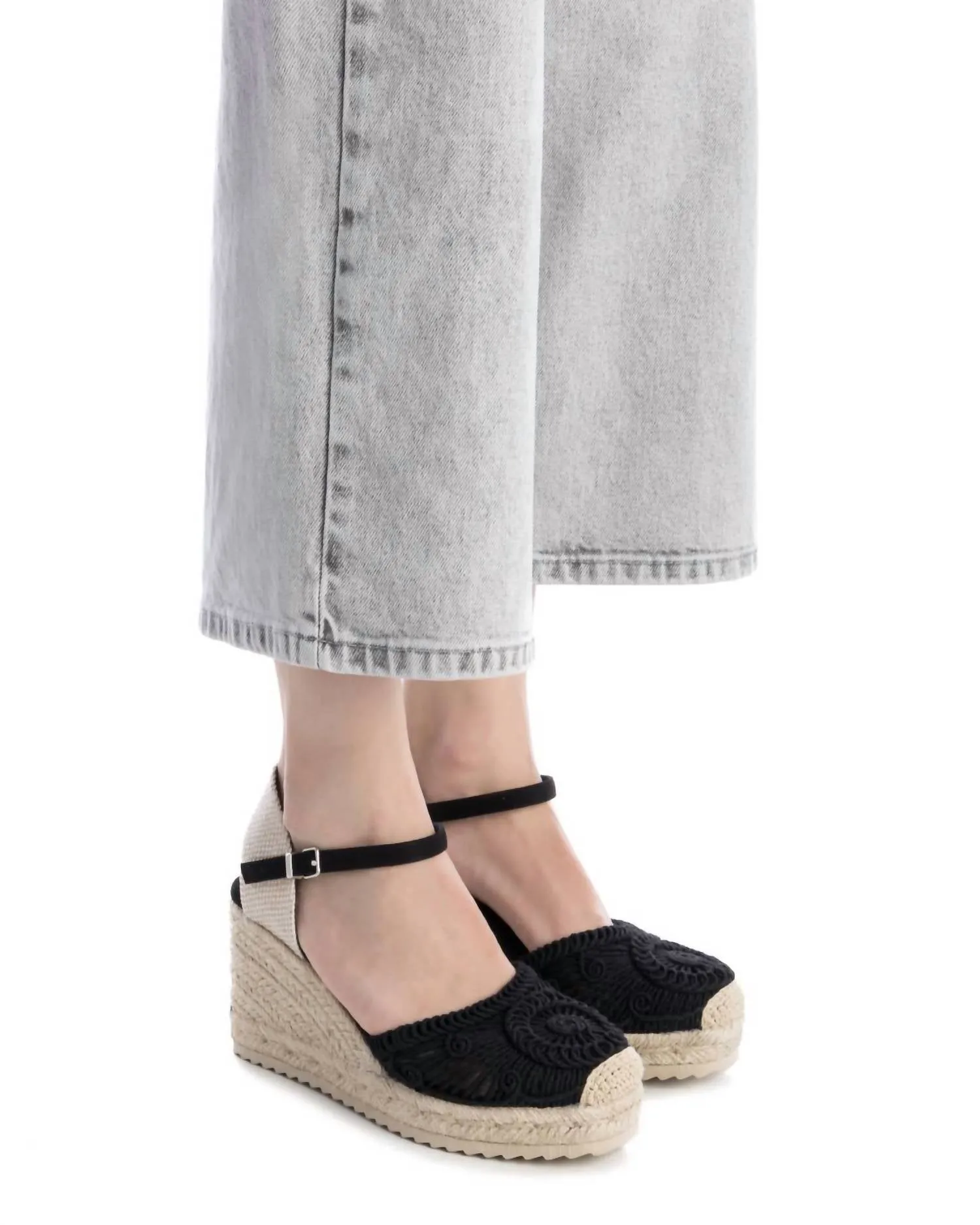 Women's Espadrilles Sandal In Black