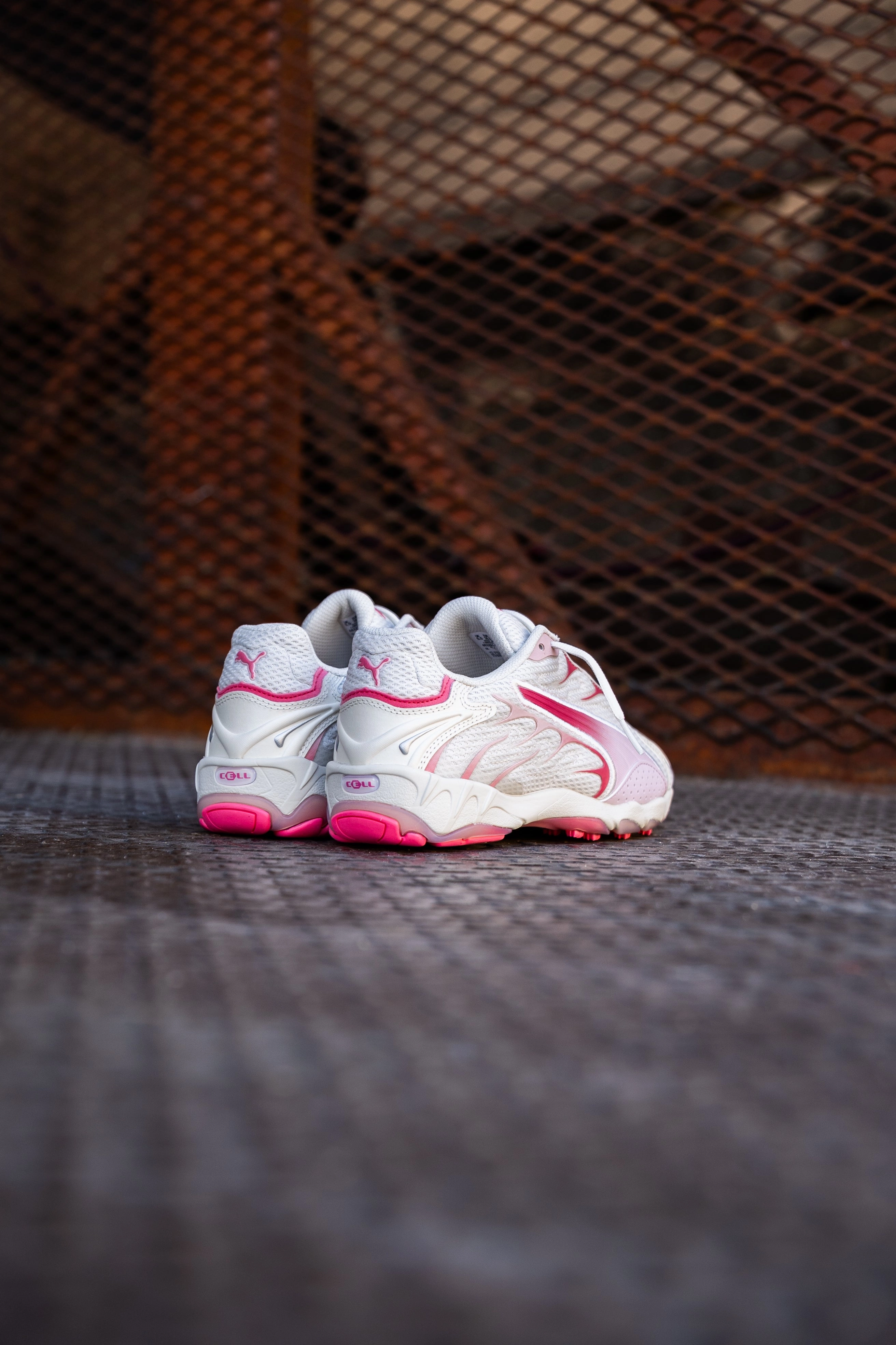 Womens Puma Inhale (Warm White/Magic Rose) Puma athletic shoe visuals
