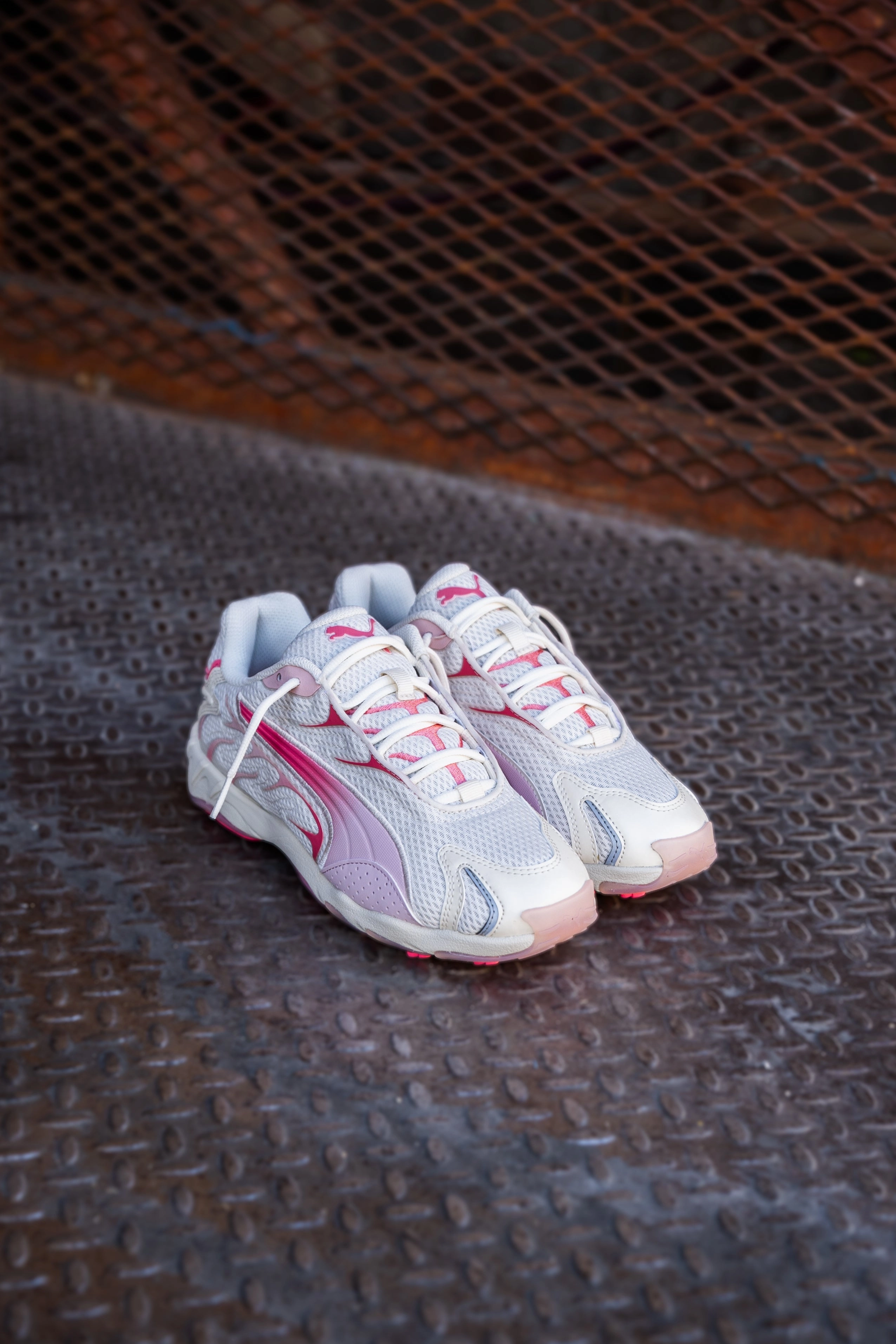 Womens Puma Inhale (Warm White/Magic Rose) Puma athletic shoe visuals