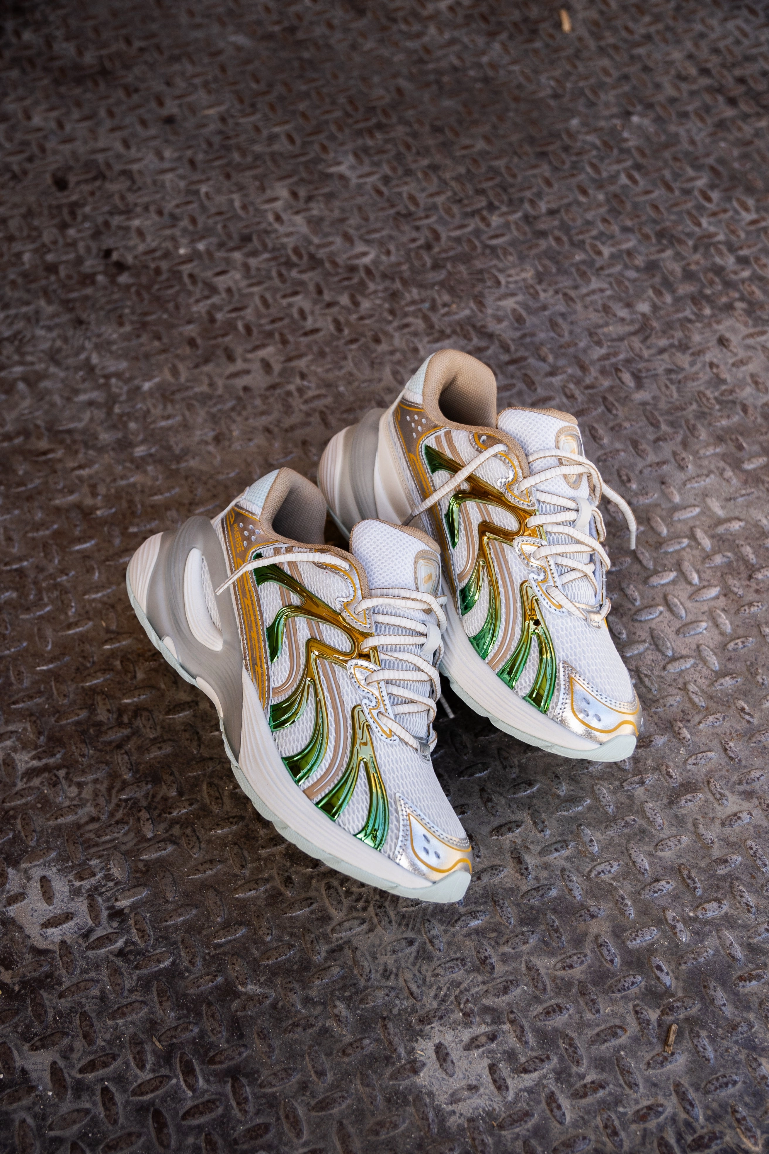Womens Puma Inverse Shimmer (Warm White/Archive Gold) Puma athletic shoe visuals