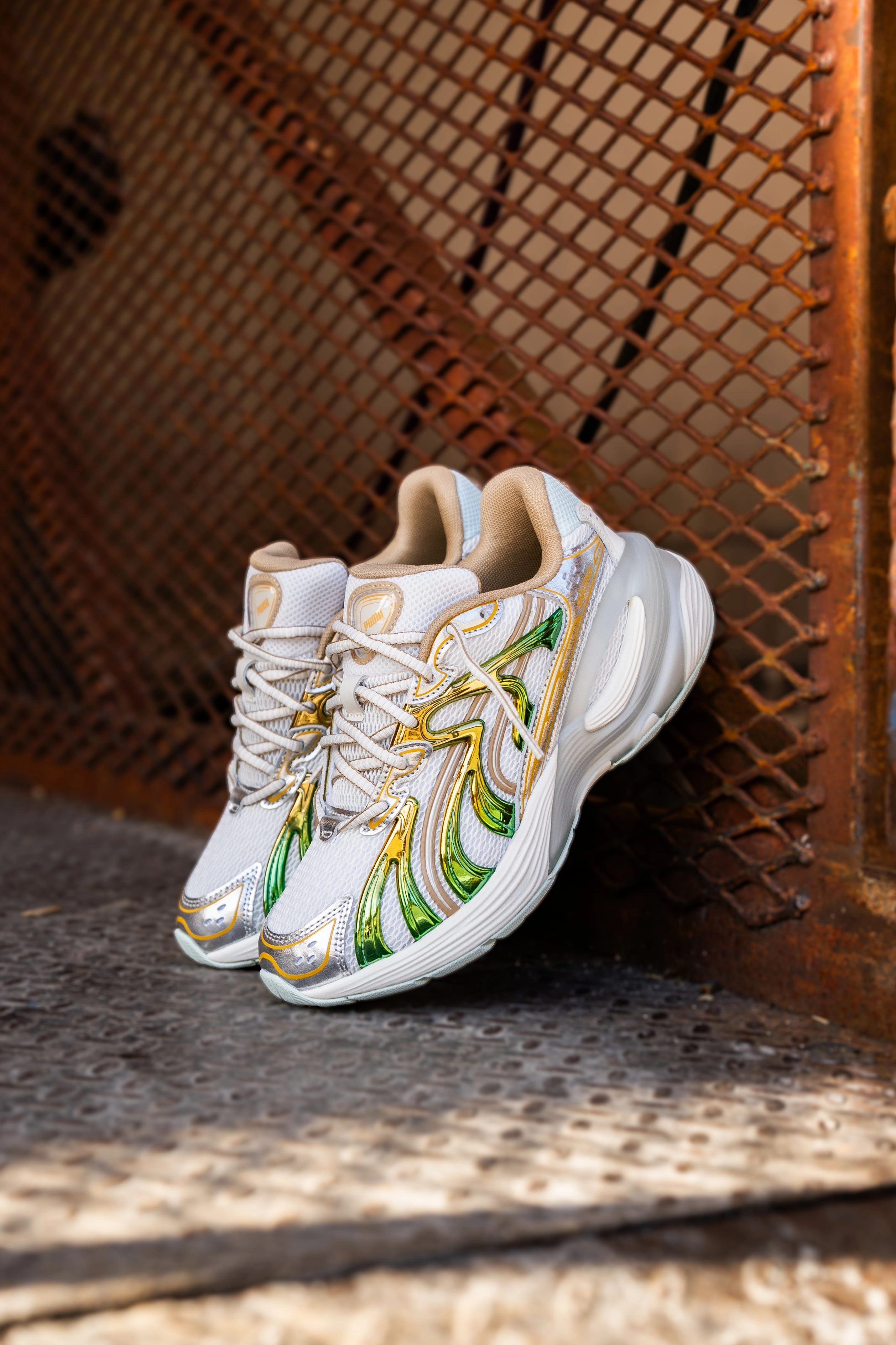 Womens Puma Inverse Shimmer (Warm White/Archive Gold) Puma athletic shoe visuals
