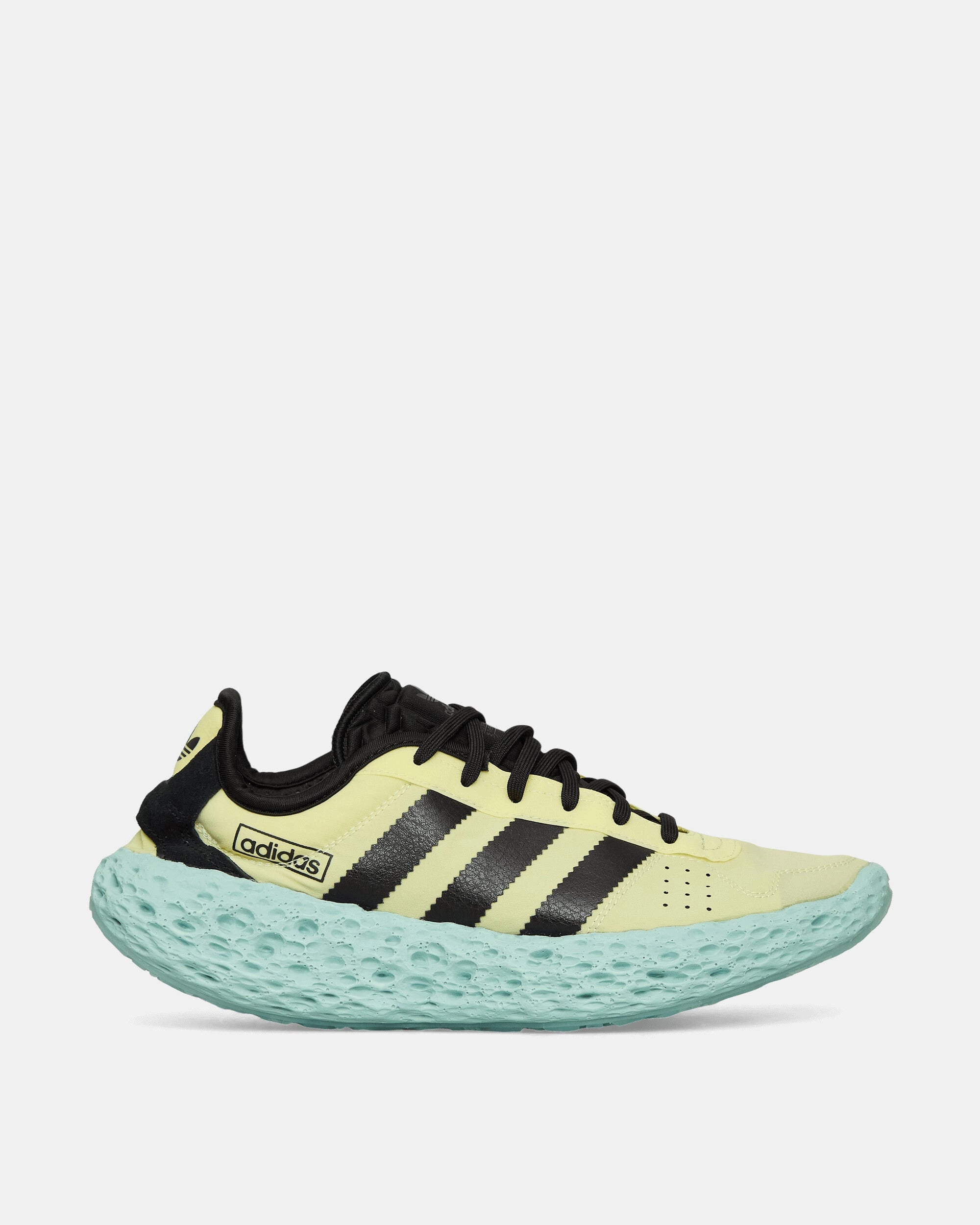 Zponge Sneakers Ice Yellow / Core Black Adidas sneakers for everyday comfort